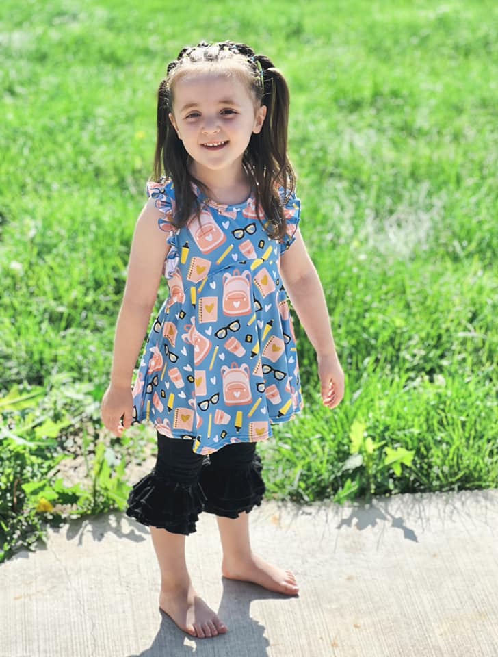 black triple bell capris