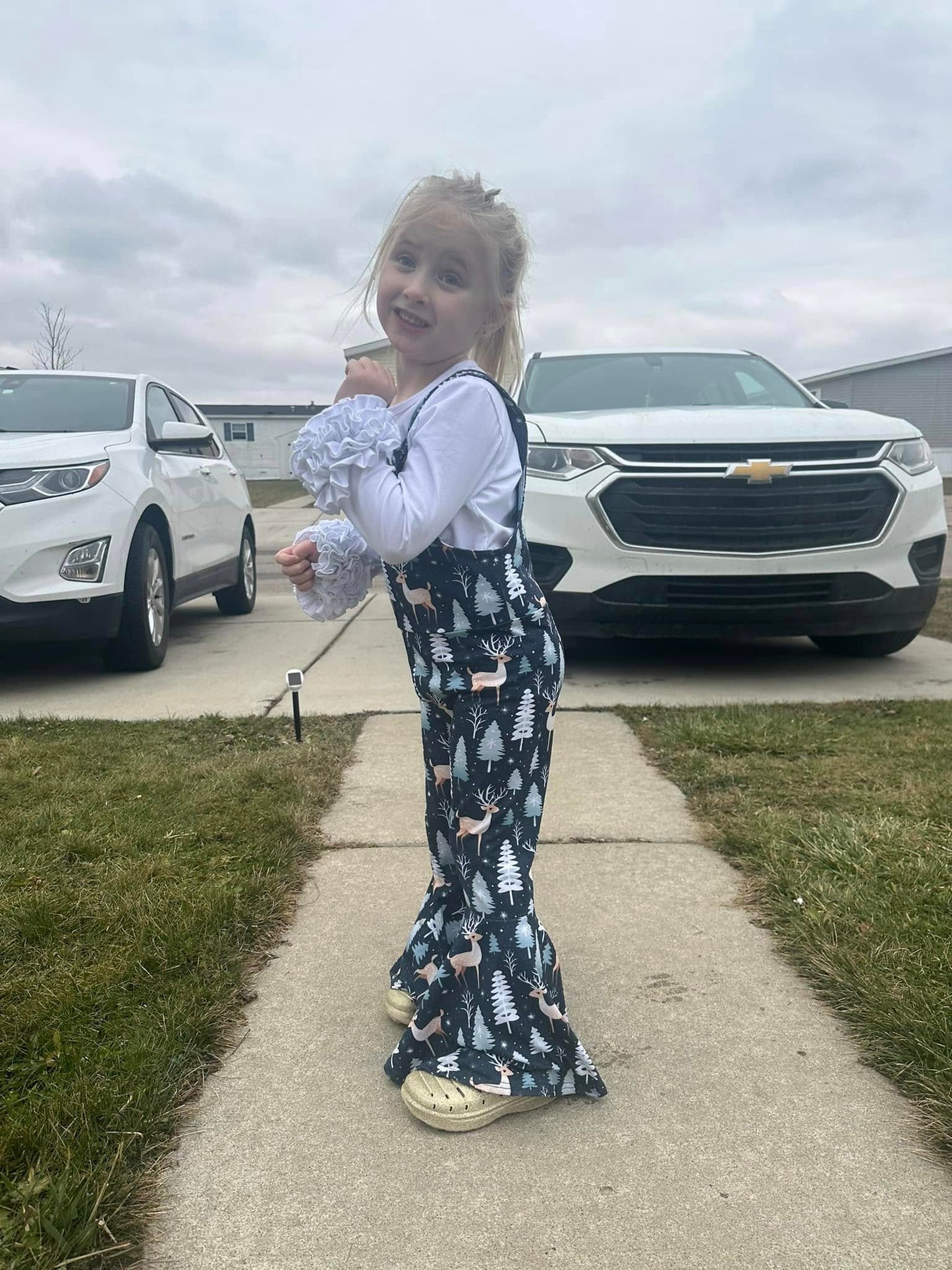 deer extra wide bell romper