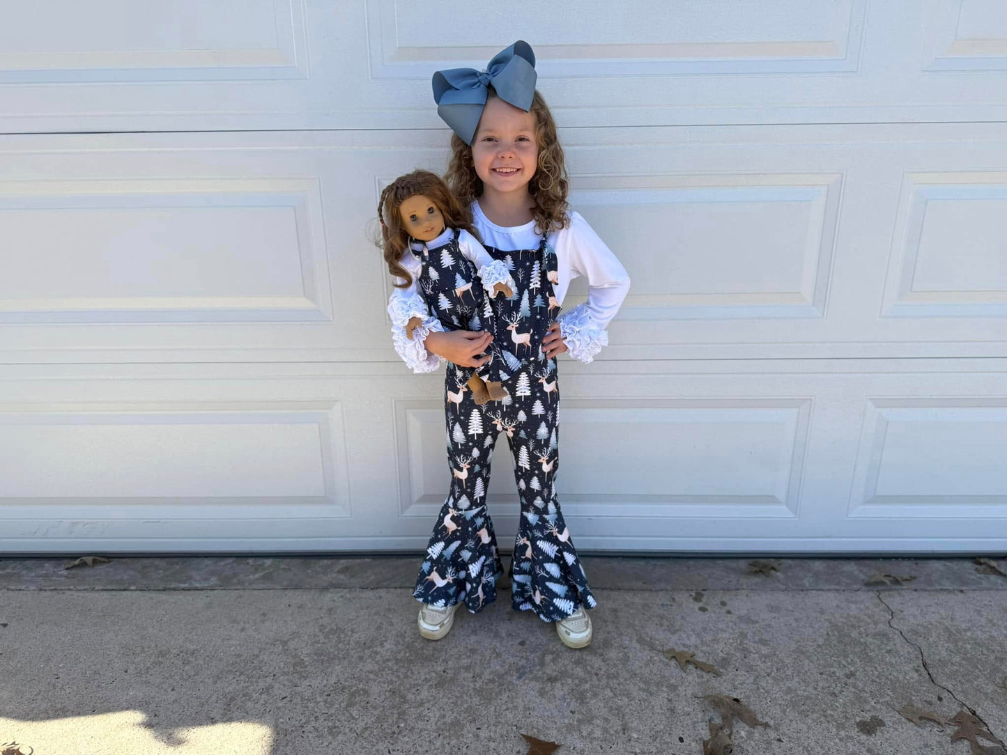 DOLL white icing top and deer extra wide bell rompers set