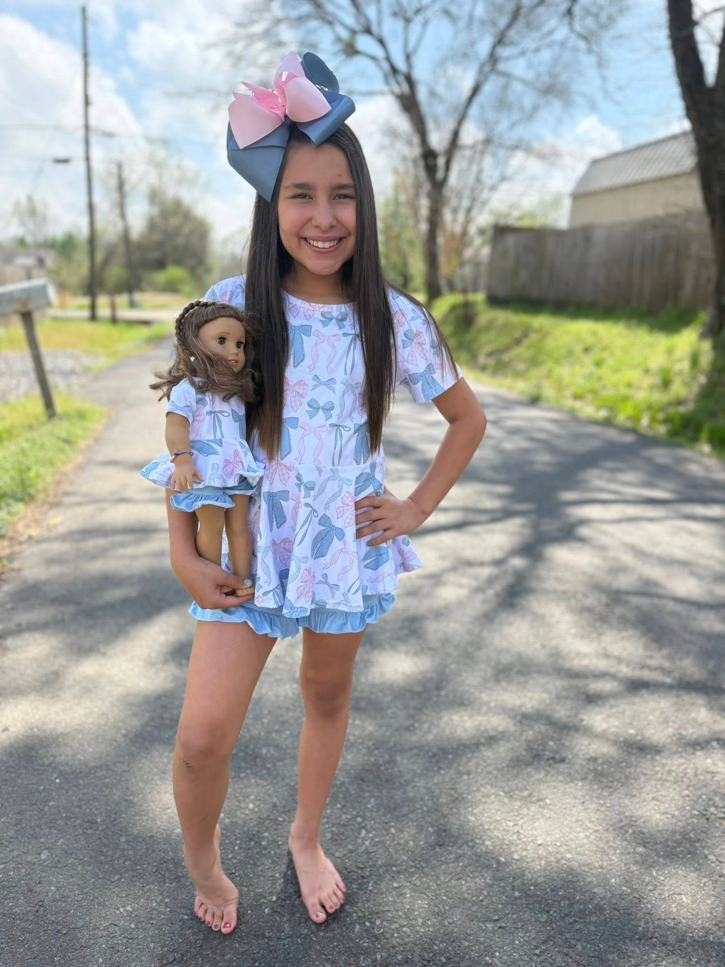 DOLL pastel bows twirl top and pastel blue shorties set