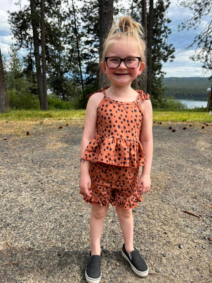 spotted leopard shorties