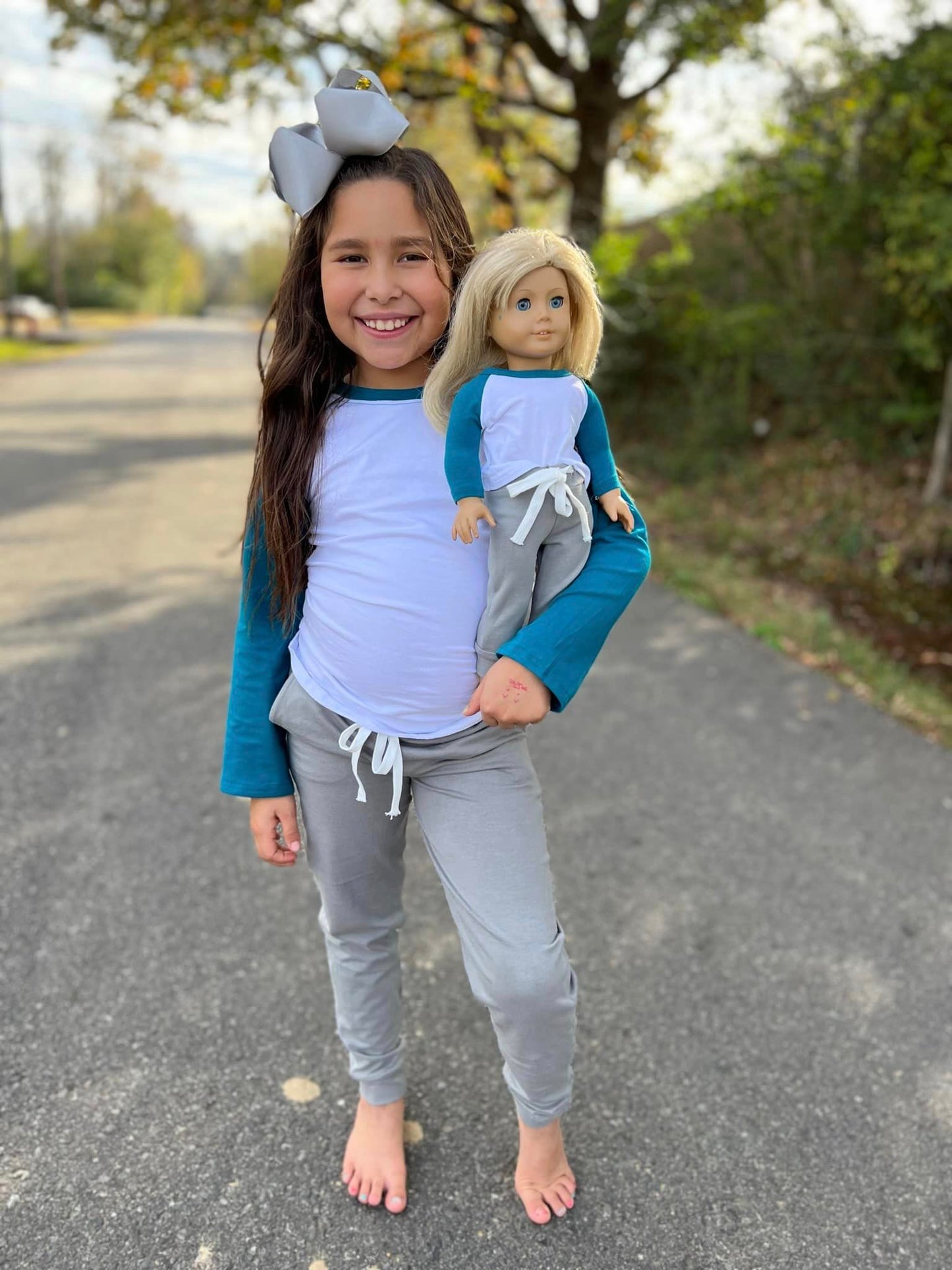 DOLL peacock raglan and grey loungers set