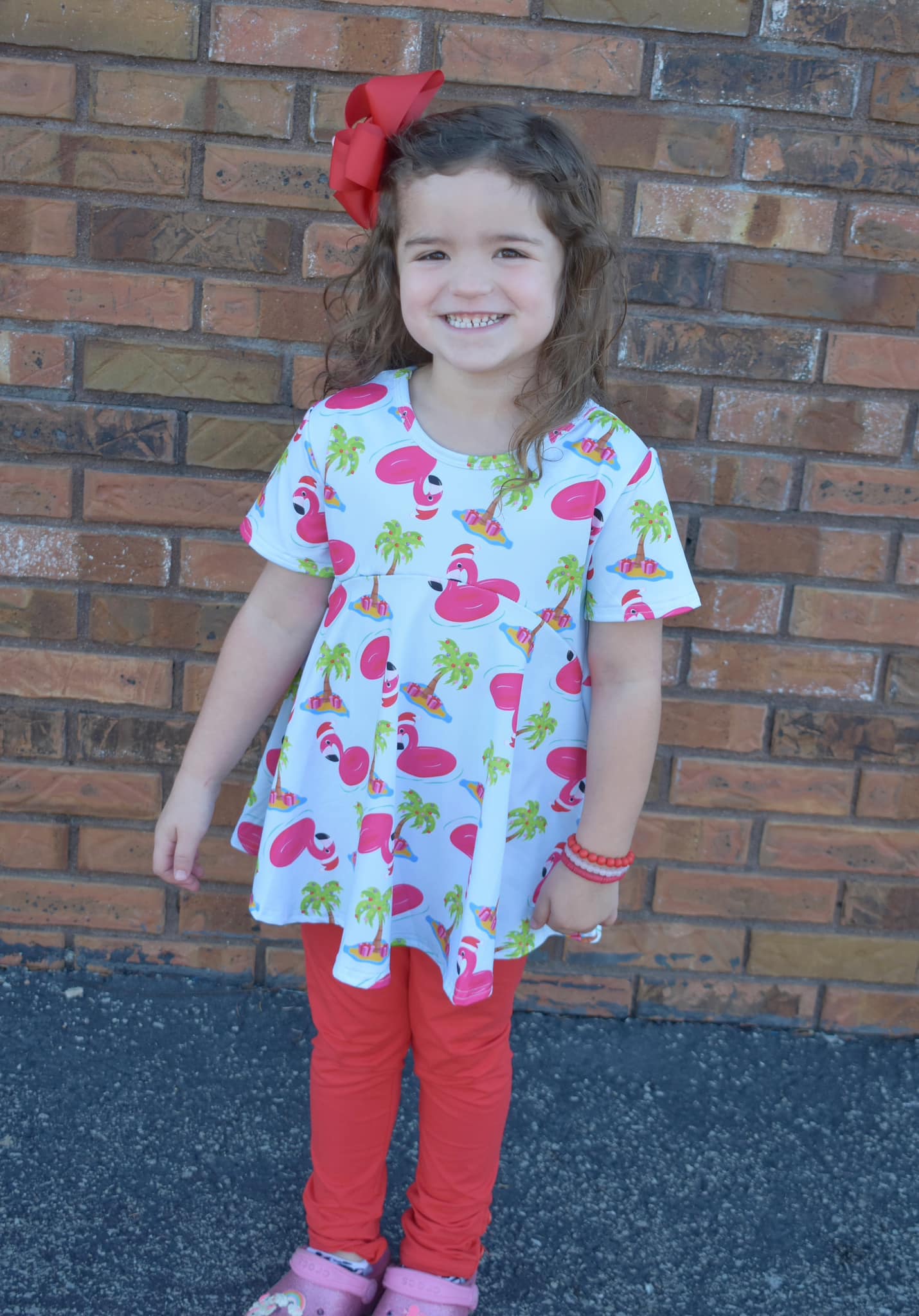 red button leggings