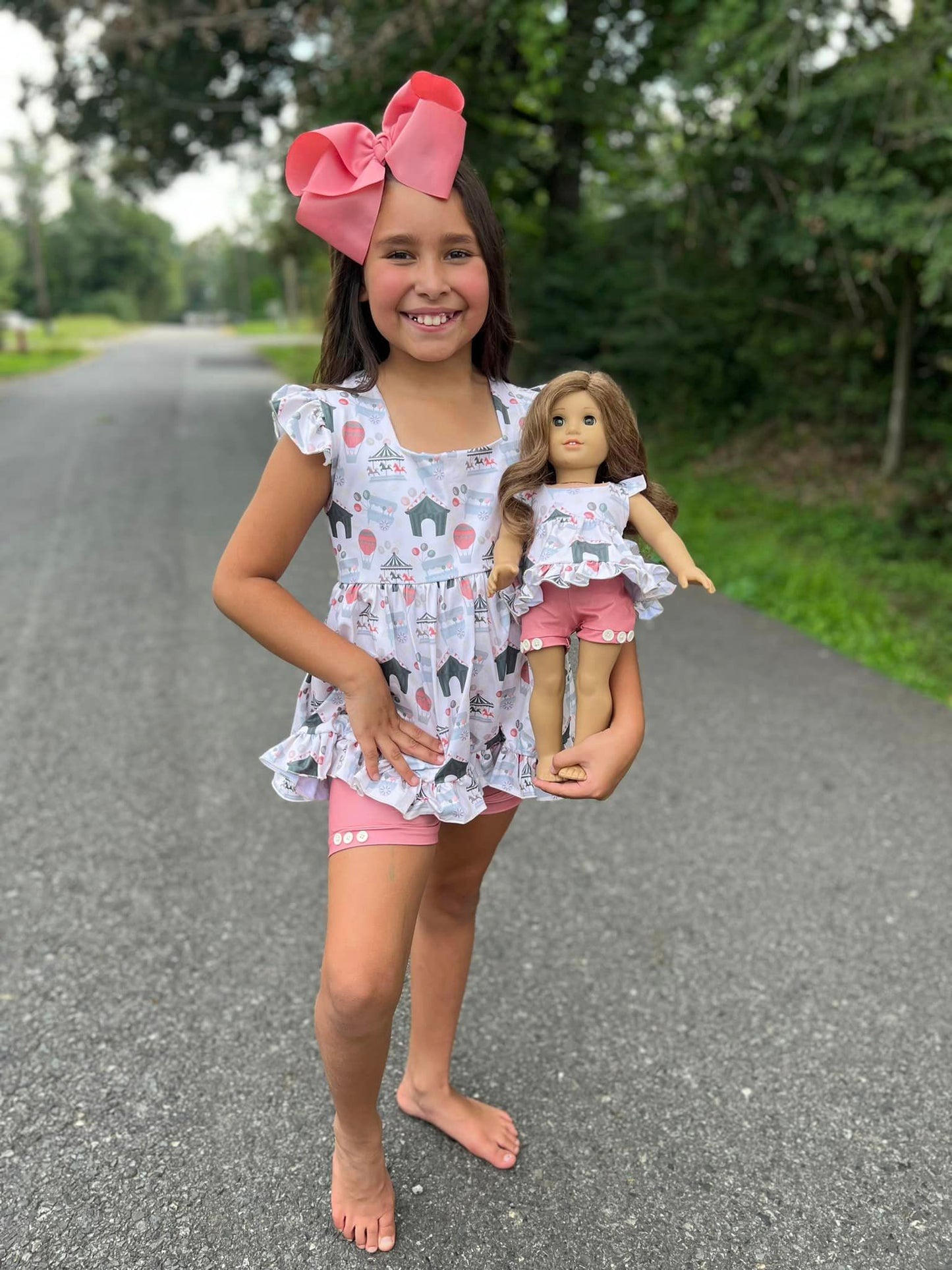 DOLL county fair lexi top and flamingo pink button shorts