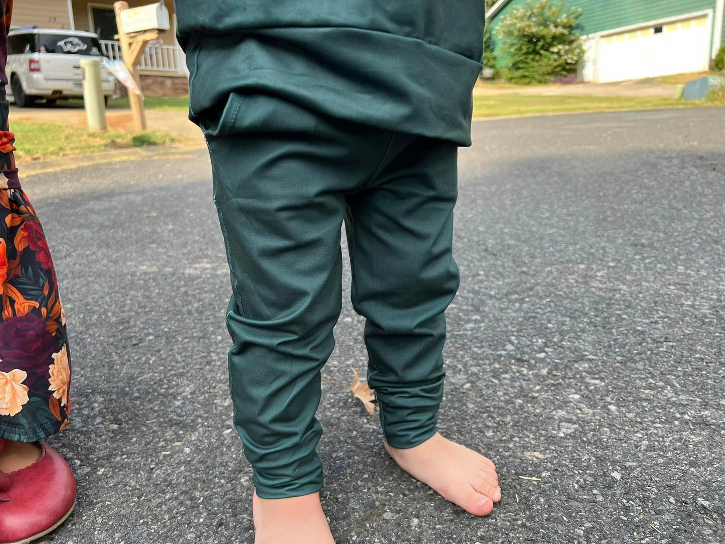 printed hunter green joggers