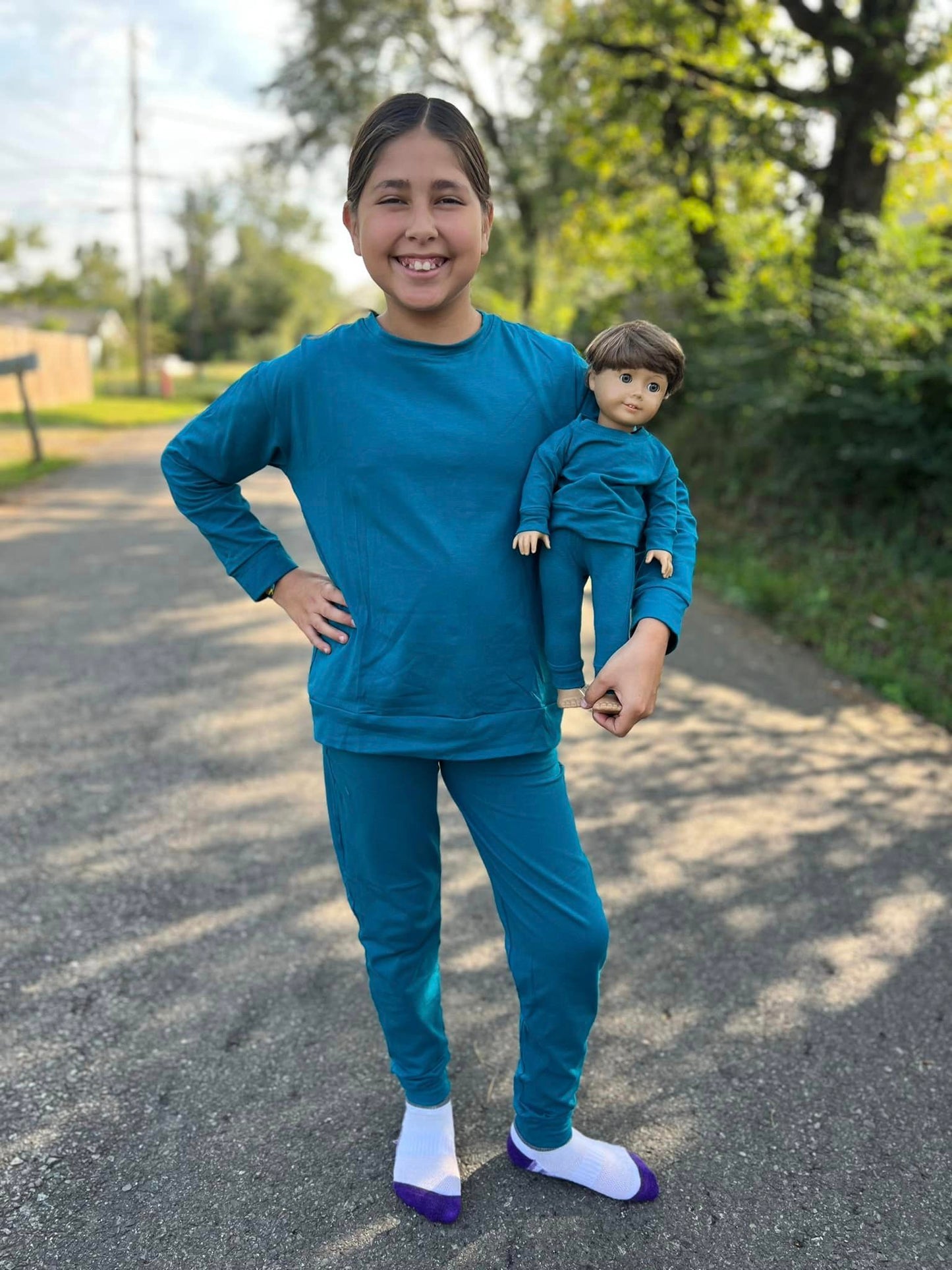 DOLL peacock sweater and jogger set