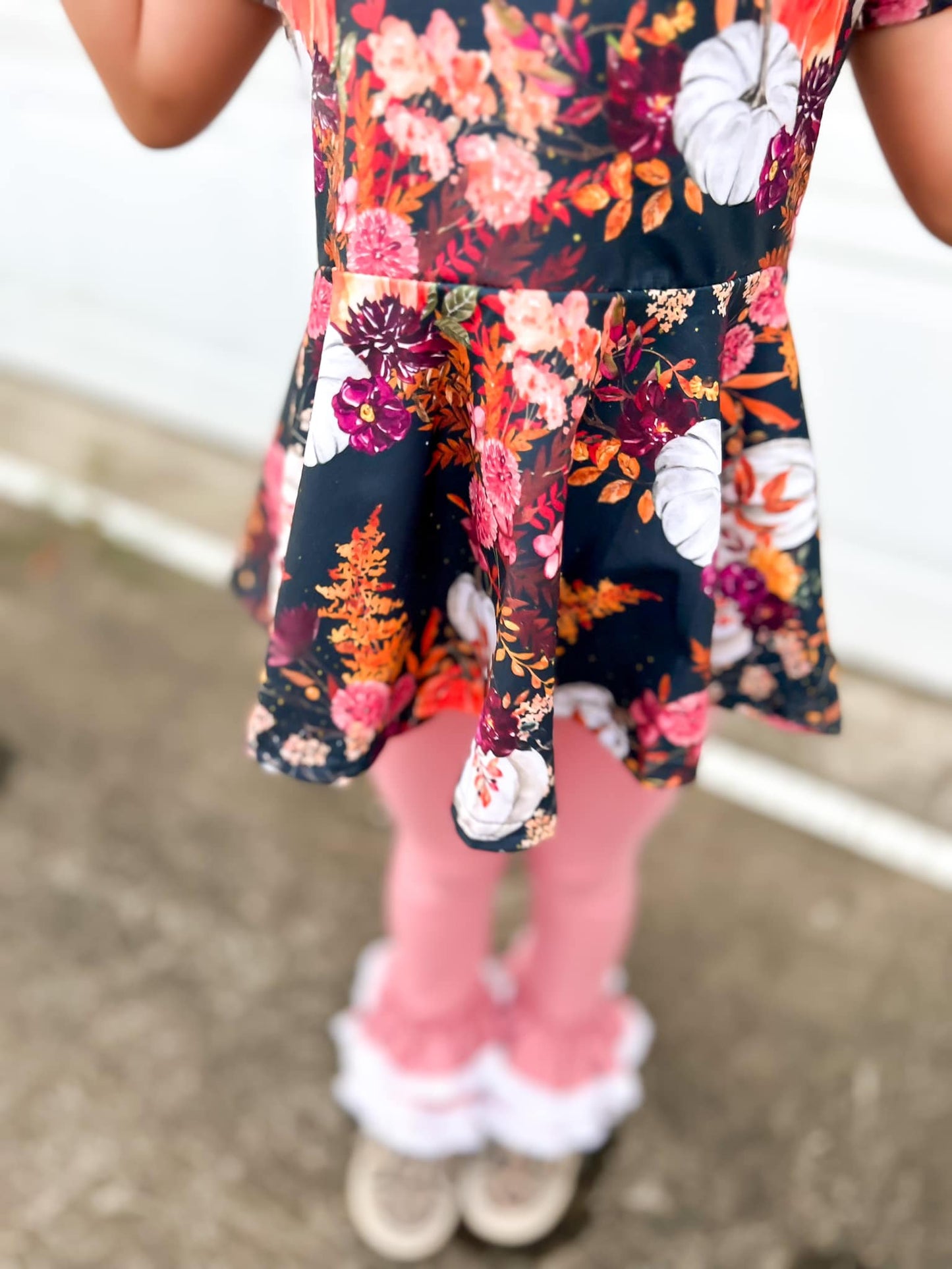 floral pumpkin twirl top