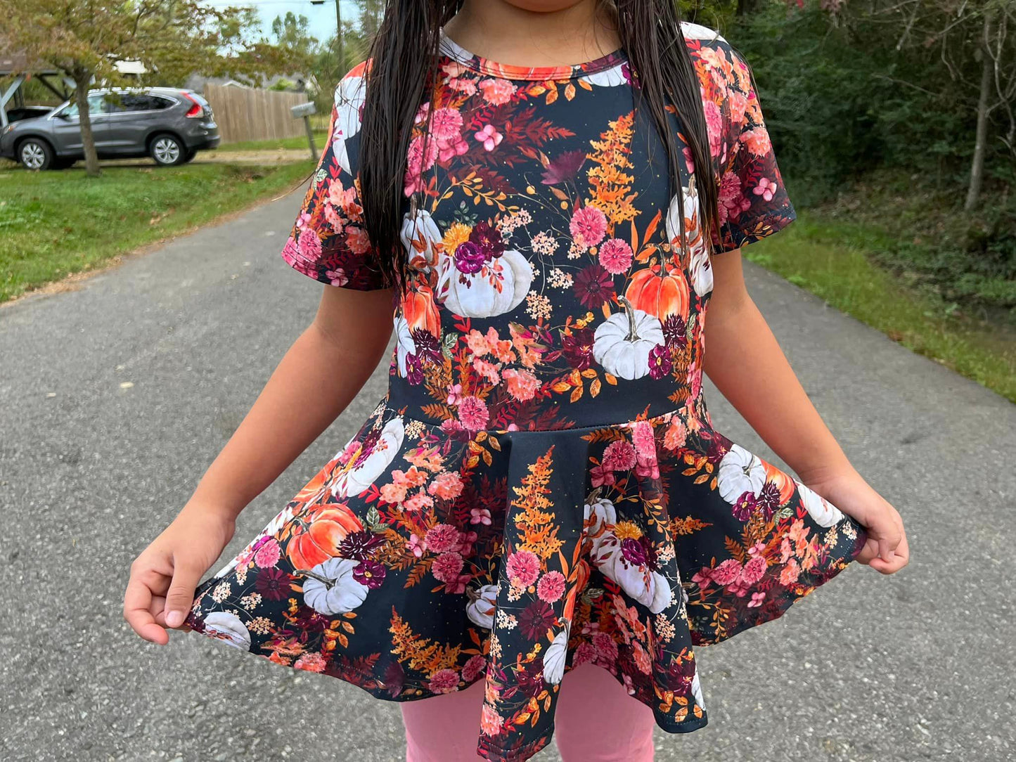 floral pumpkin twirl top