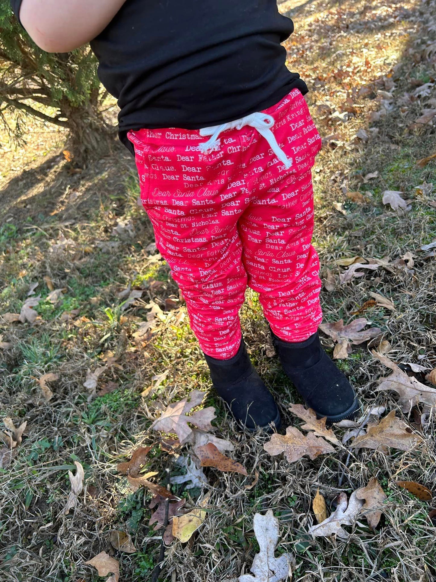 red christmas words joggers