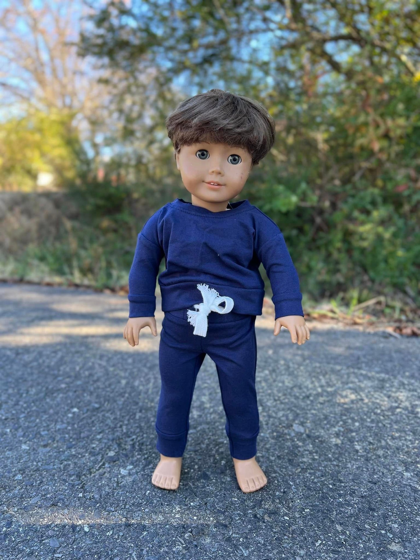 DOLL navy light sweater and jogger set