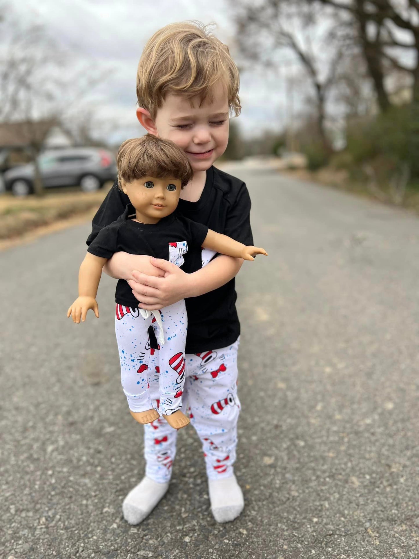 DOLL black stripe hat pocket tee and joggers set