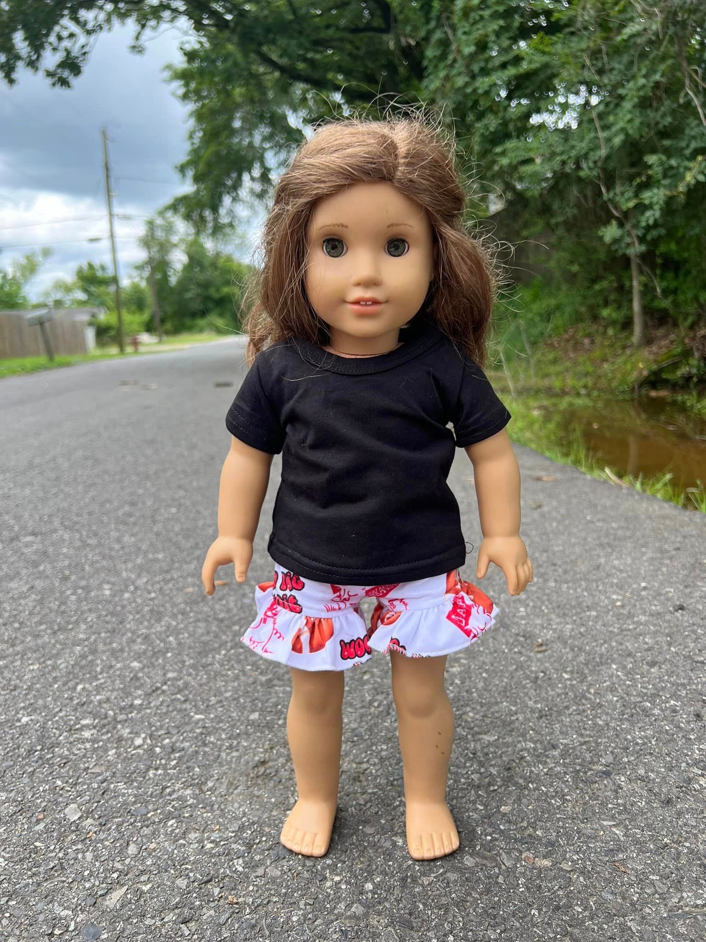 DOLL black shirt and sooie football shorties set