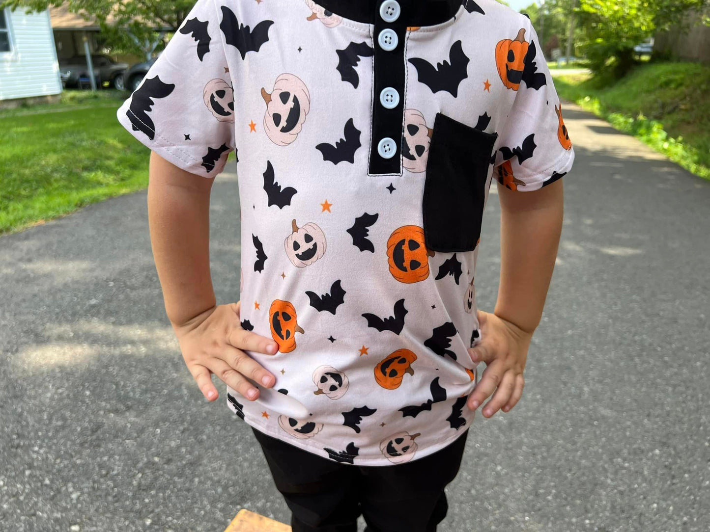 pumpkins and bats button pocket tee