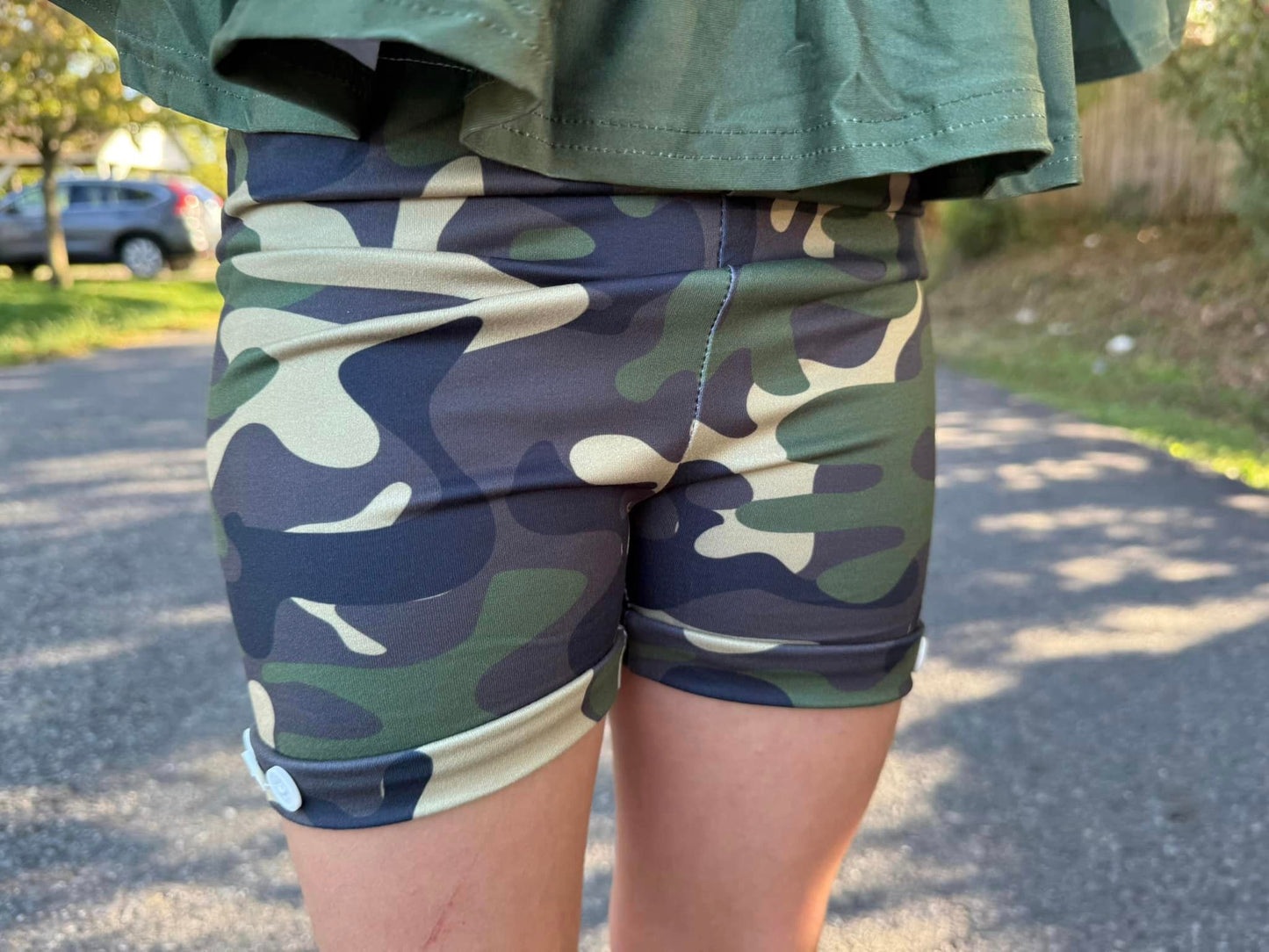 camo button shorts