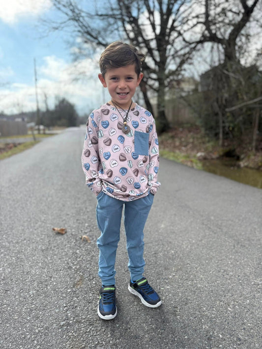 country boy conversation hearts pocket tee