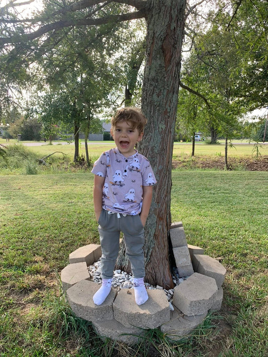 dark grey Hudson joggers (has back pockets)