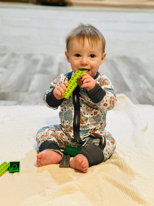 Lego zippy with grey accents