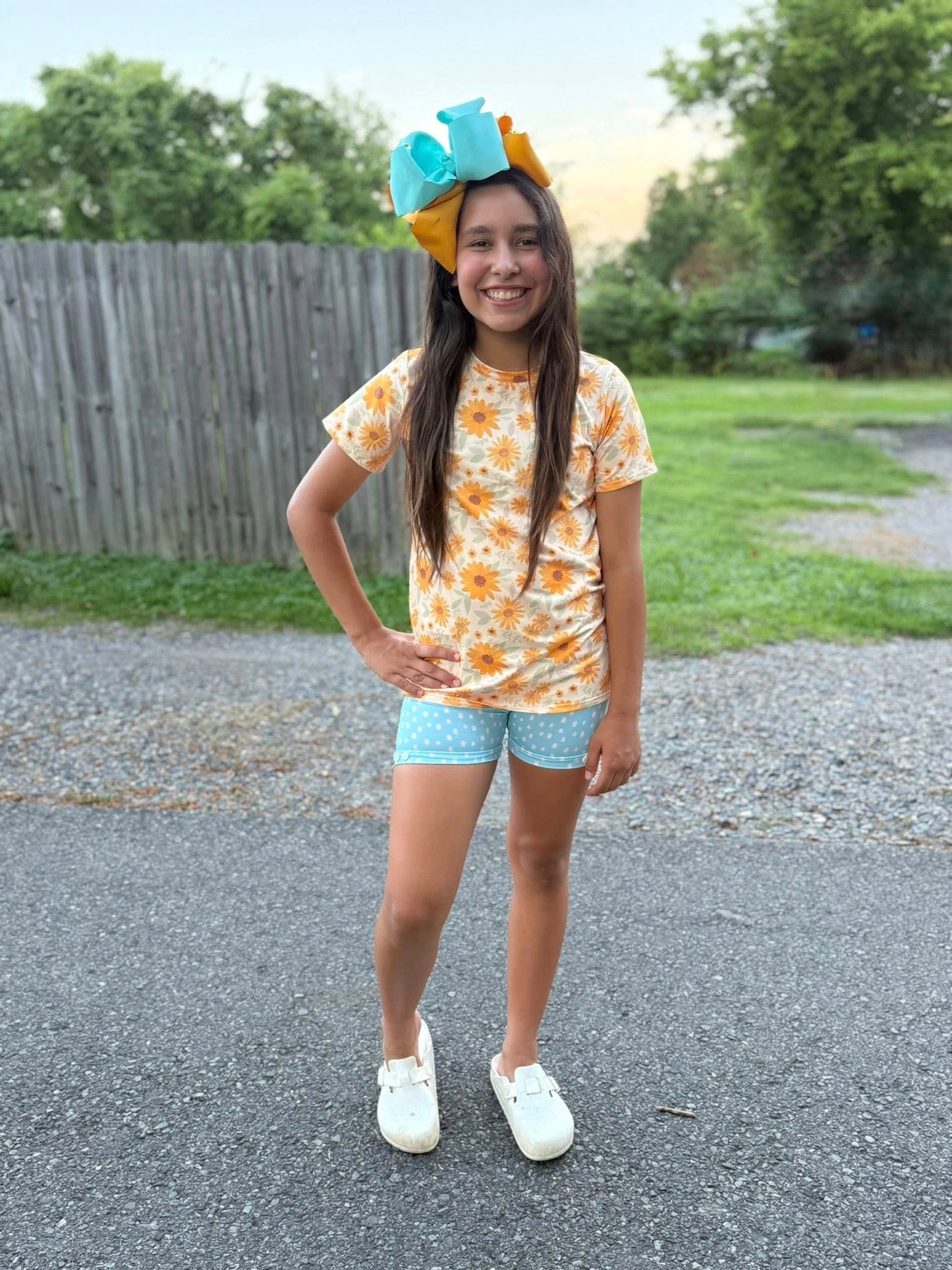 pale blue polka dot button shorts