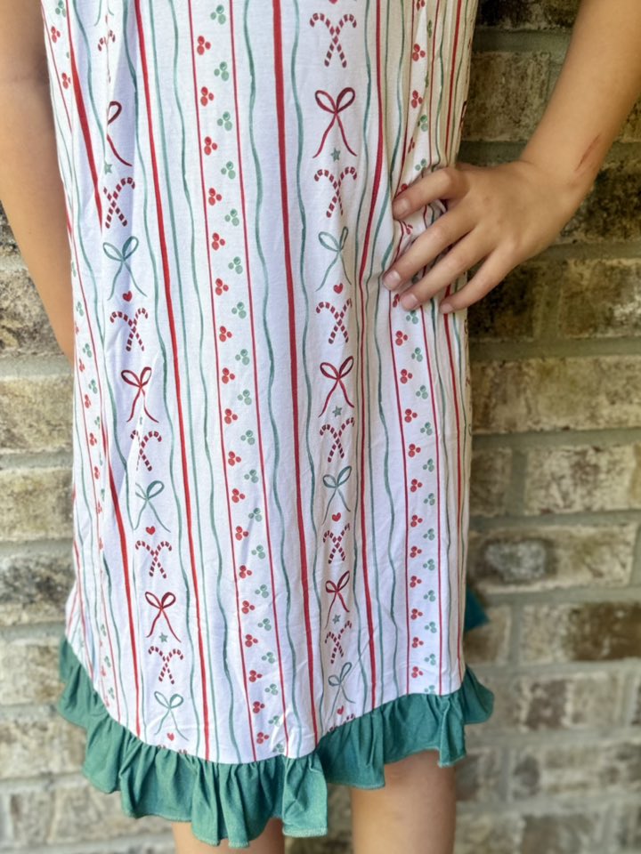 bamboo vertical Christmas gown