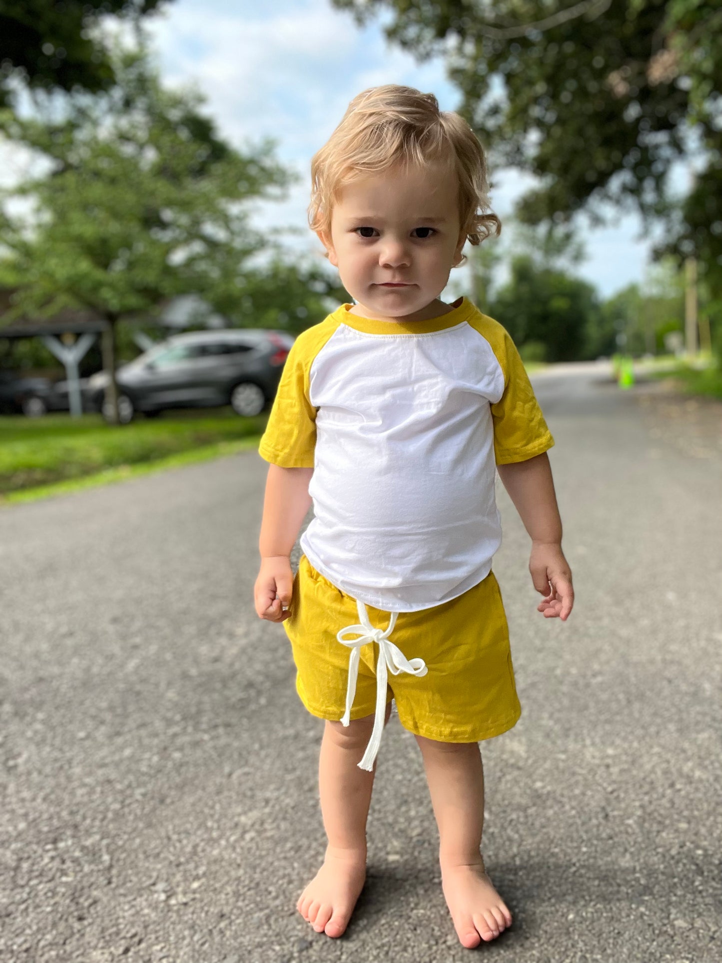 mustard/white ss raglan