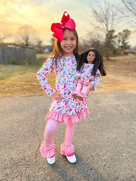 Peach polka dot triple bells