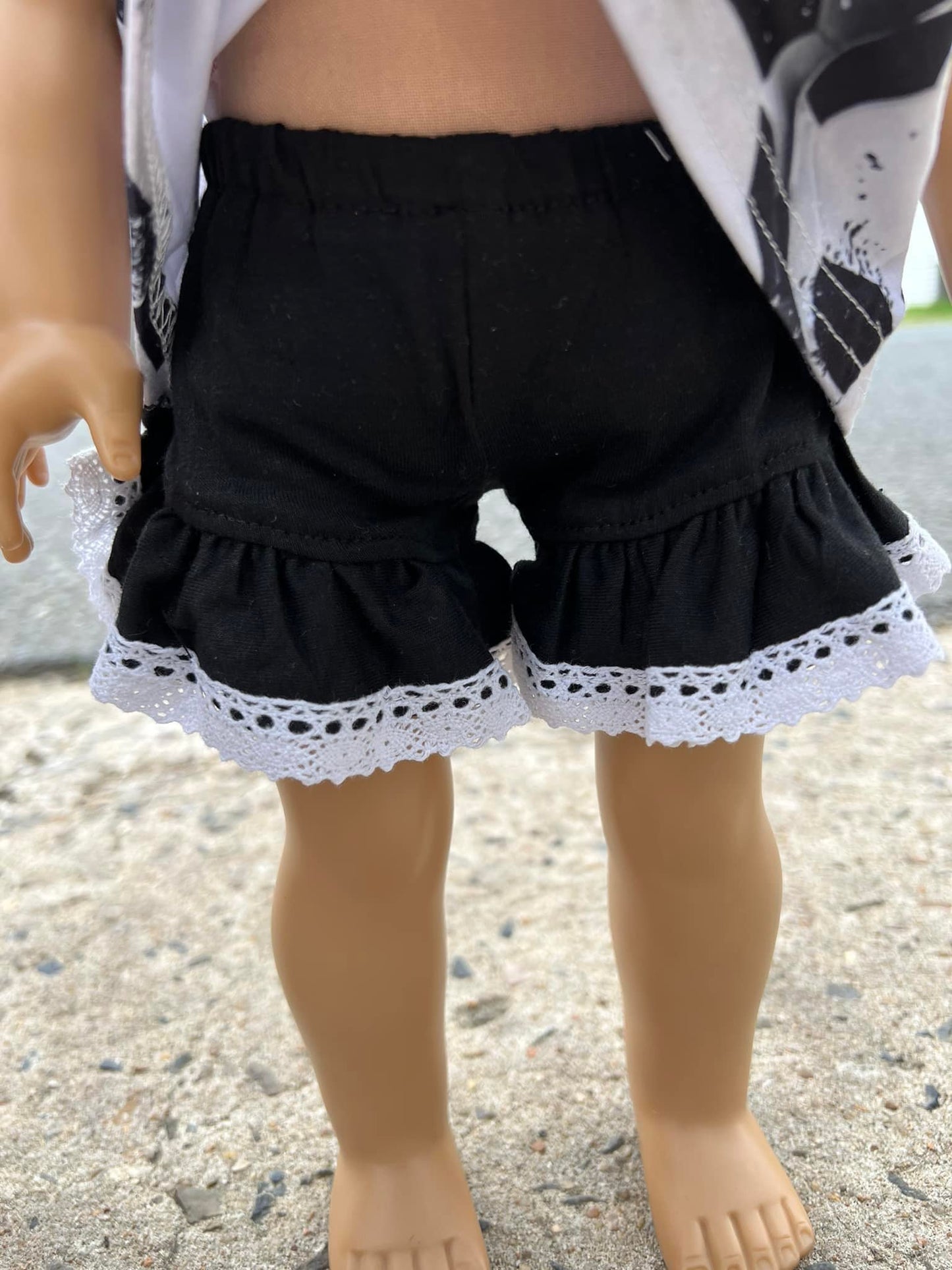 DOLL soccer pearl and black shorties with lace set