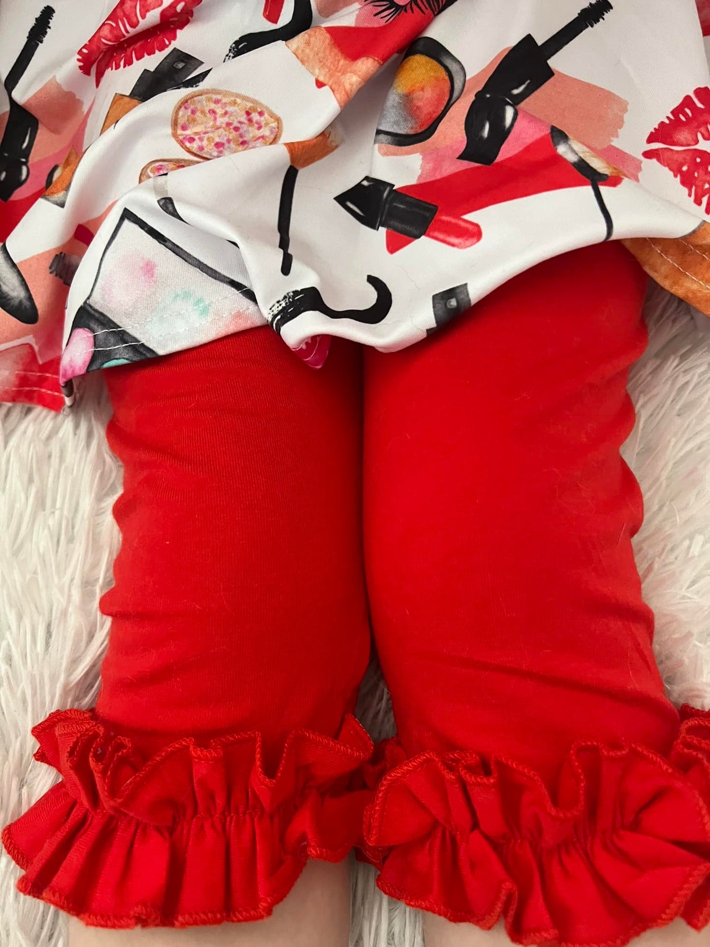 red single ruffle icing capris