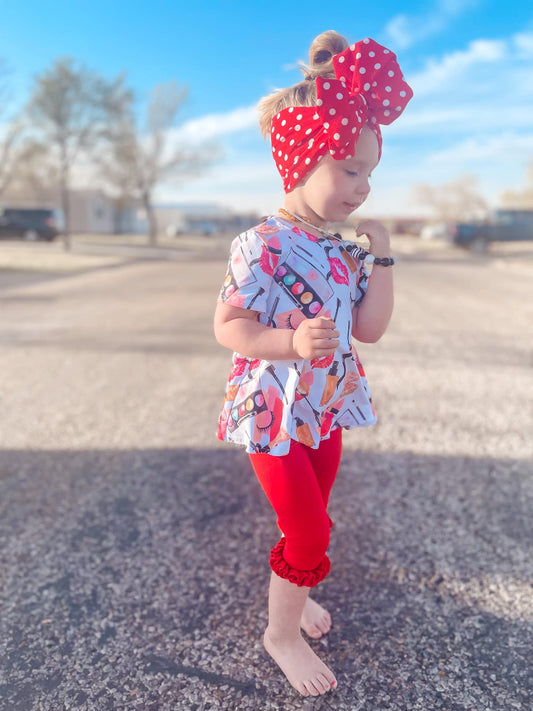 red single ruffle icing capris