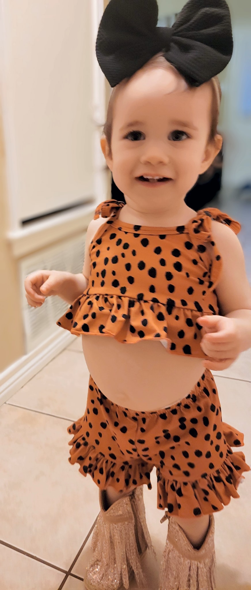 spotted leopard crop top