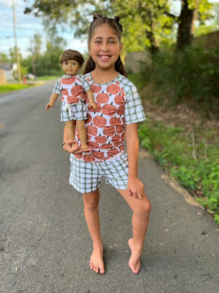 DOLL SS raglan pumpkin and moss green gingham tee and Moss gingham Steele shorts set