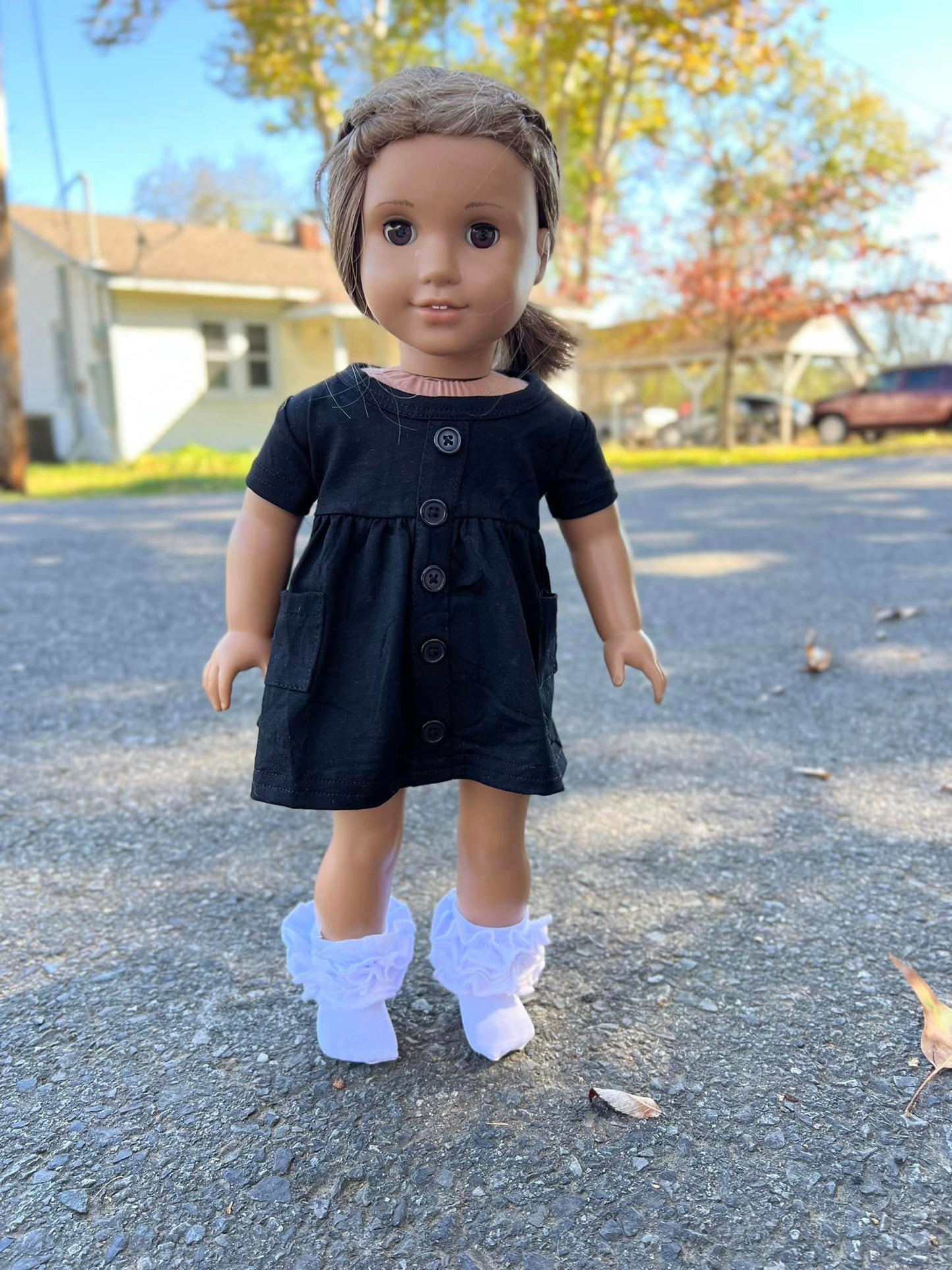 DOLL icing boot socks (maroon,black,cream and white)