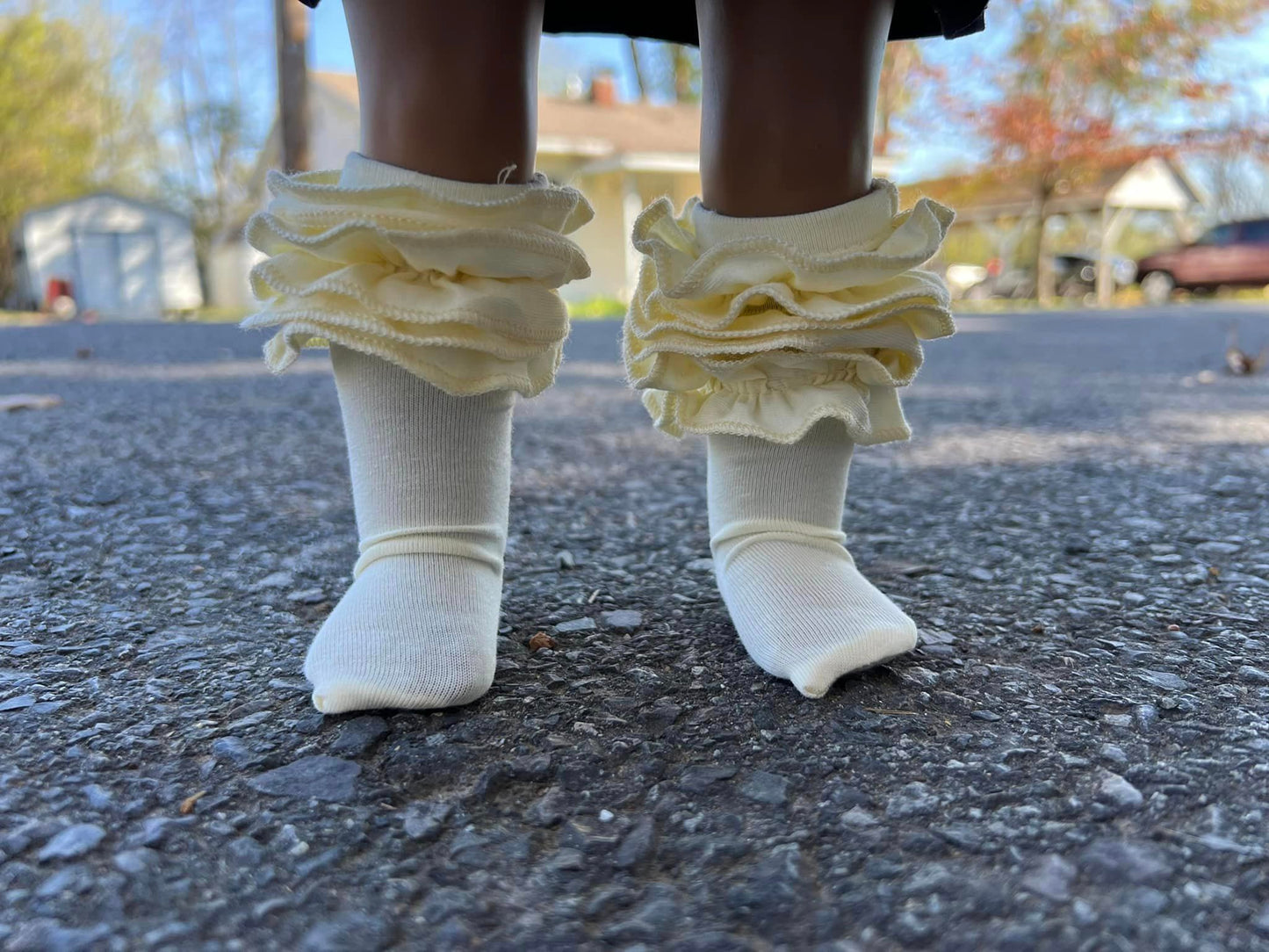 DOLL icing boot socks (maroon,black,cream and white)