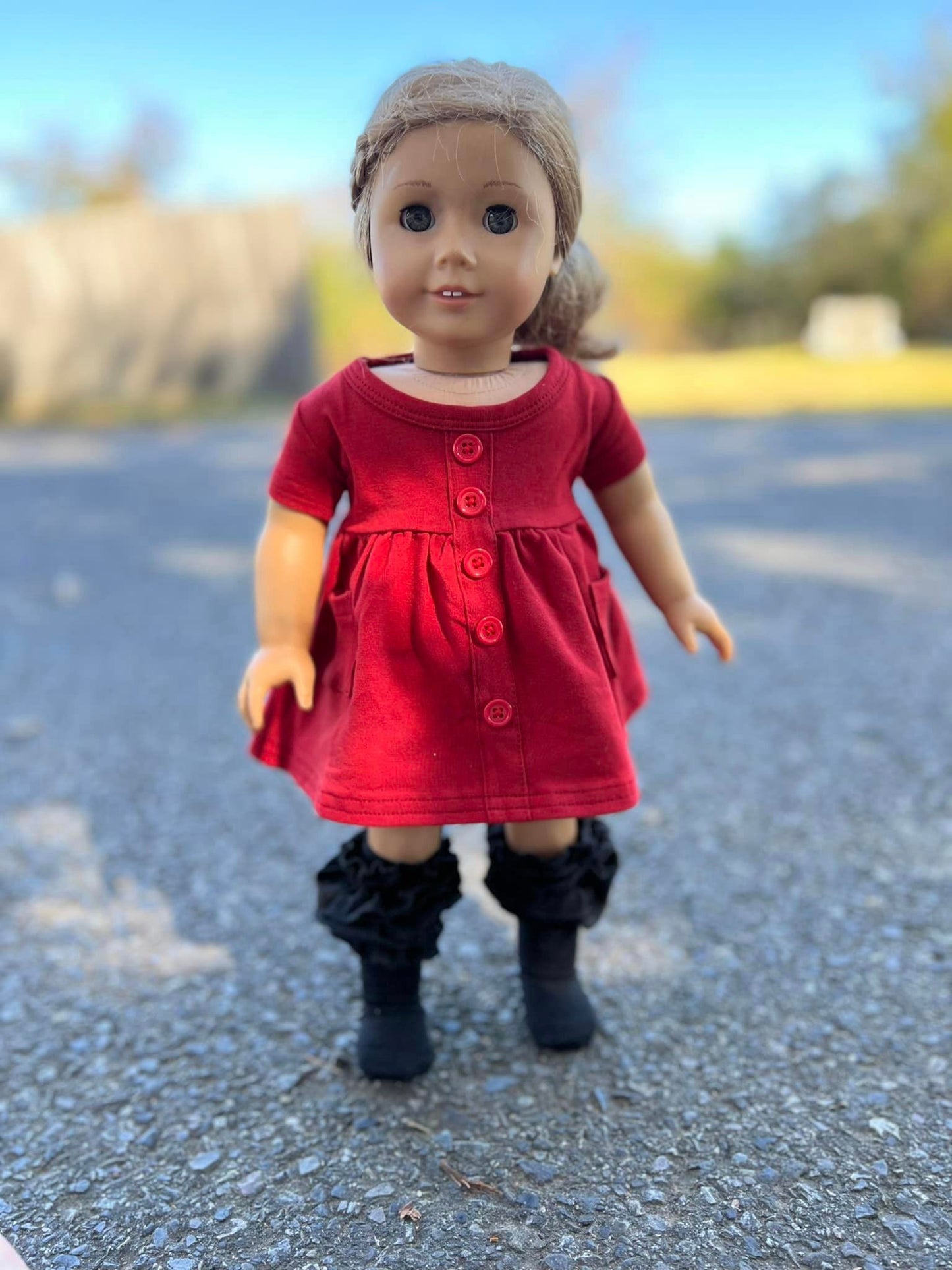 DOLL icing boot socks (maroon,black,cream and white)