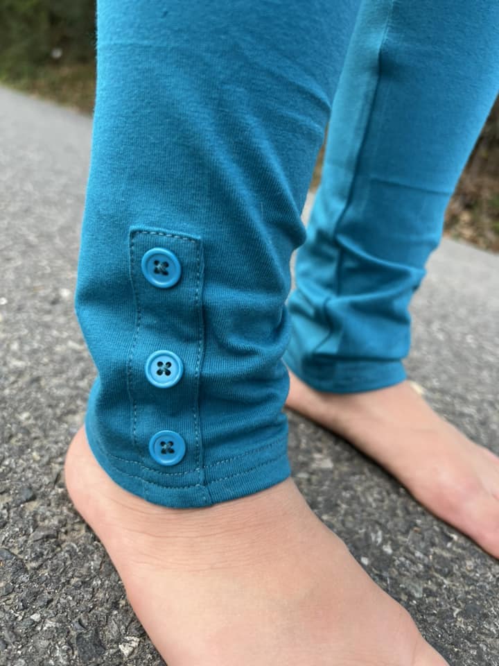 peacock button leggings