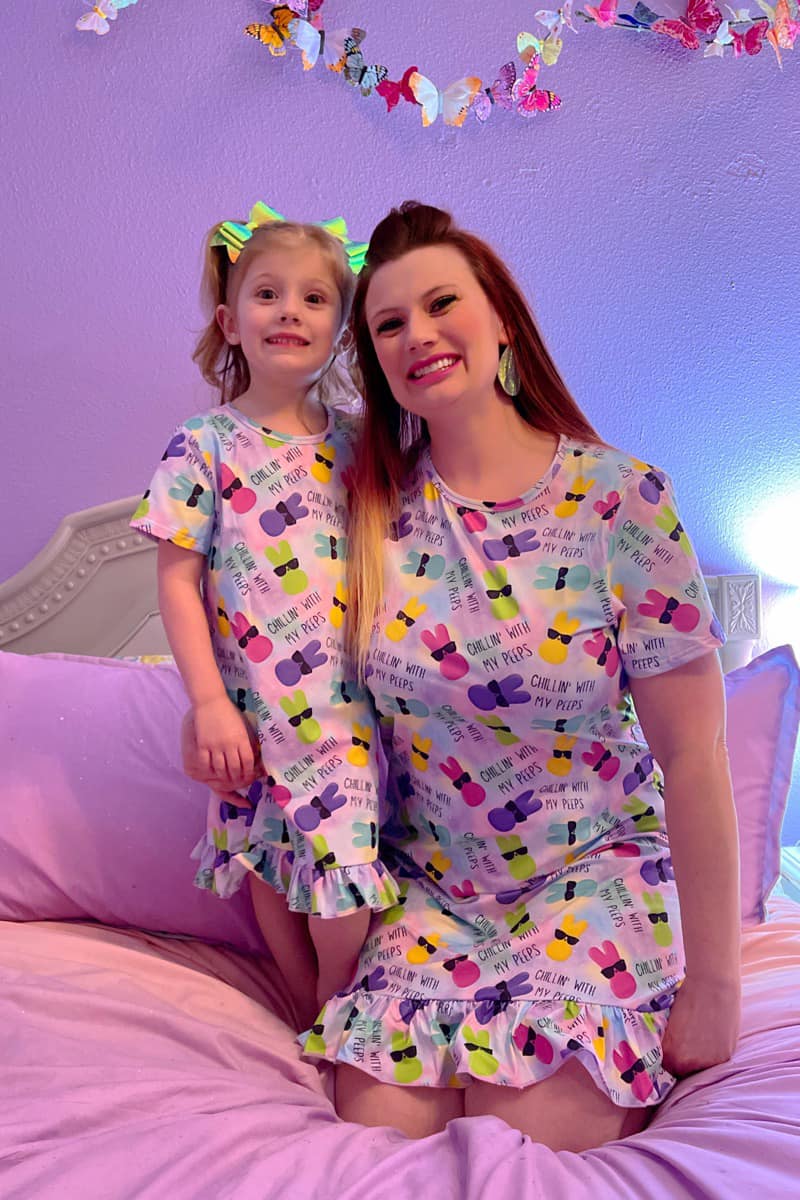 peeps gown (3m-12, adult small)