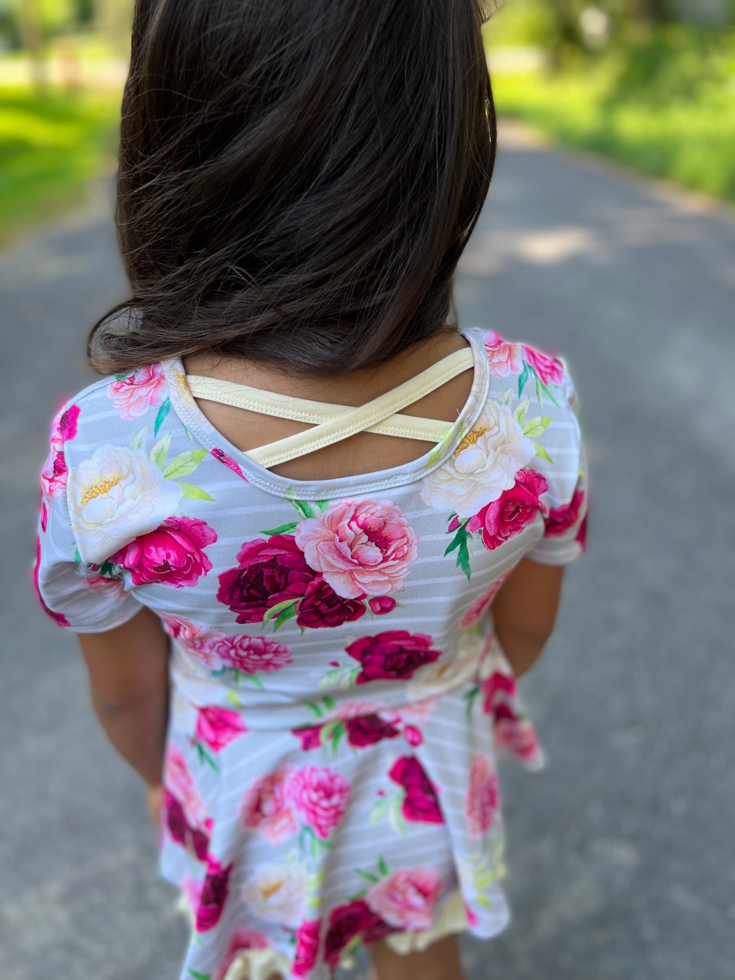 big floral stripe ss twirl top